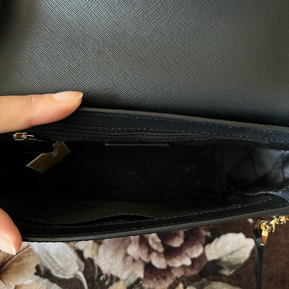 MICHAEL KORS Sylvia Small Flap Closure Gold-Tone Hardware Crossbody Bag NWT - Picture 8 of 15